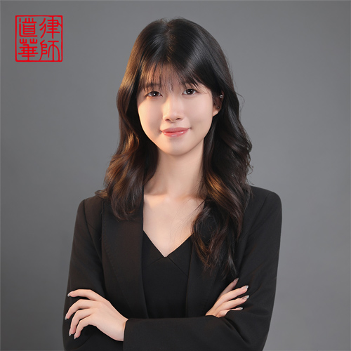 周钿
