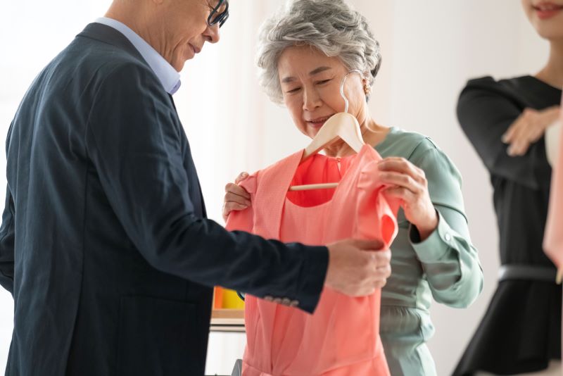 深圳婚姻家事律师：祖父母、外祖父母有无探望孙子女的法定权利？(图1)