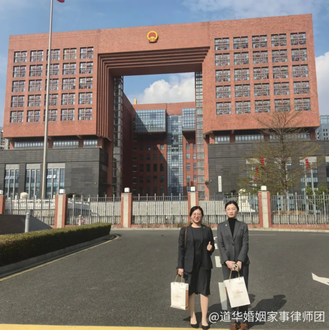 老人用夫妻共有房产签遗赠扶养协议有效吗？深圳专业的遗产继承律师唐云虹结合真实判例解析无权处分效力认定规则(图3)
