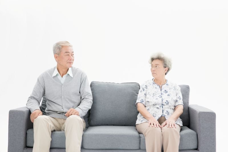 唐云虹律师：兄弟姐妹之间签订养老分摊协议，具备法律约束力吗?