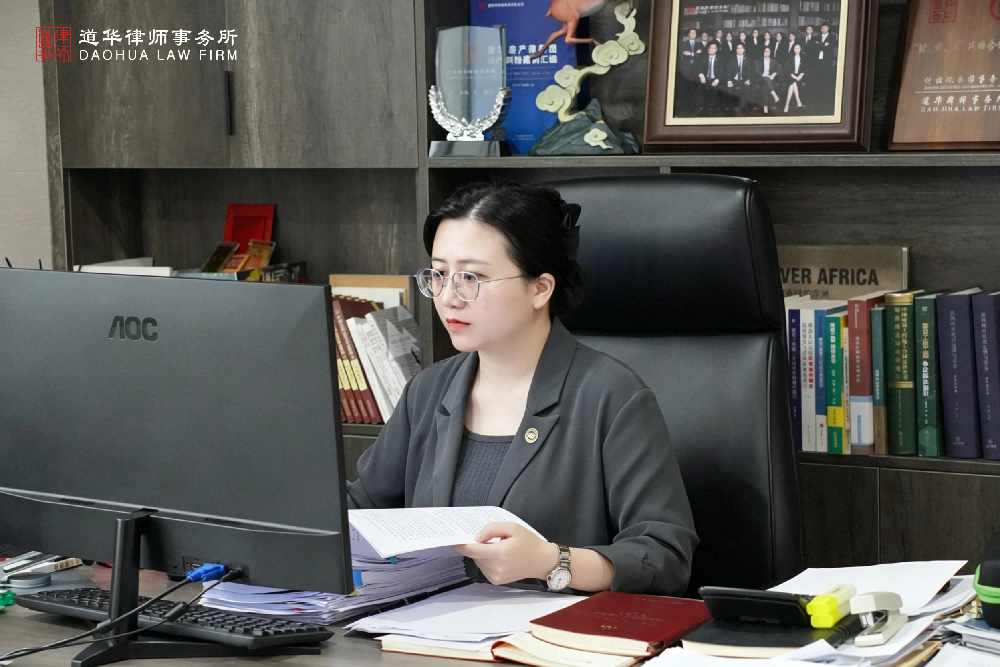 深圳卫视第一现场·专访 | 聚焦深圳小产权房继承与确权难题,深圳专业小产权房继承律师唐云虹律师最新权威解读破解路径(图2)