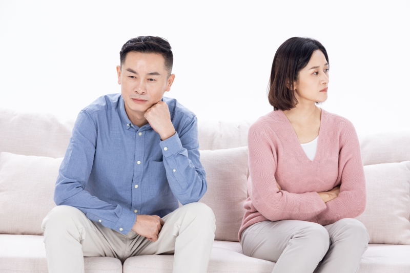 深圳婚姻家事律师:一方的网络账号、直播收益等虚拟财产,离婚时如何分割?(图1)